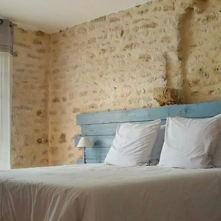 Bed and Breakfast Le Petit Pre Bouesse Exterior foto