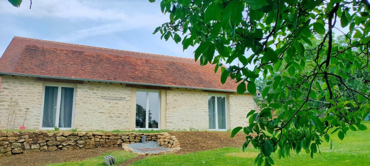 Bed and Breakfast Le Petit Pre Bouesse Exterior foto